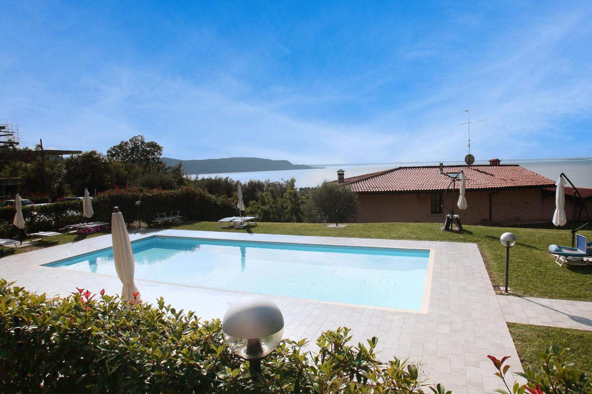 Panorama Lake View, Pool & Garden, 2 Bathrooms, Kingsize & Single-Beds, Fast Internet Toscolano Maderno Eksteriør billede